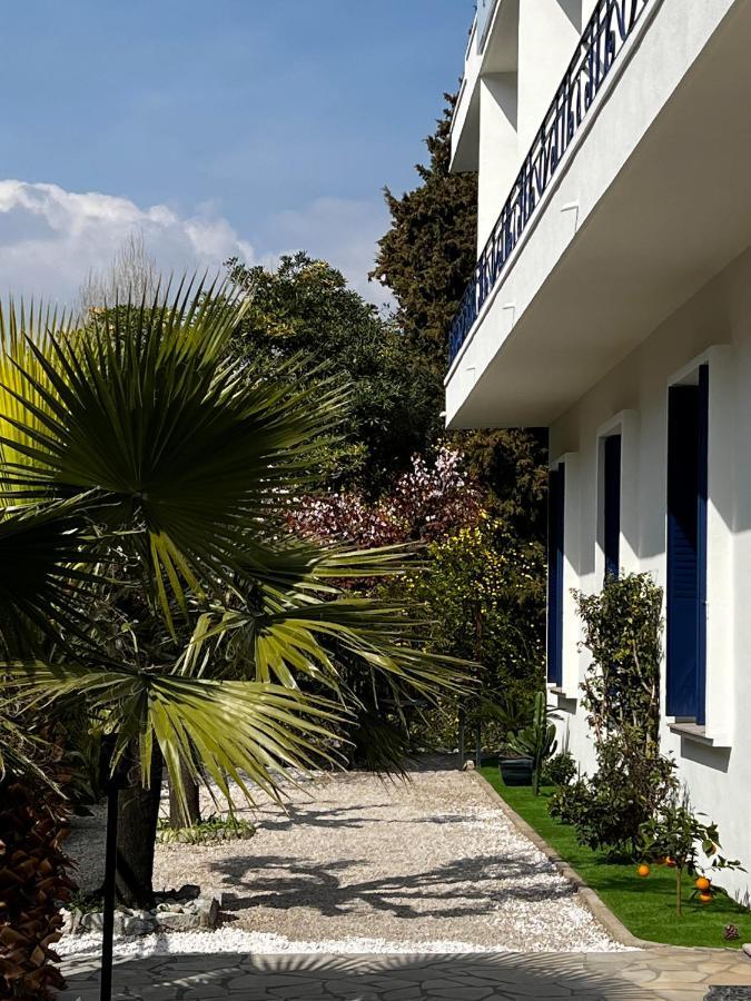 Hotel Bleu Riviera Cagnes-sur-Mer Bagian luar foto